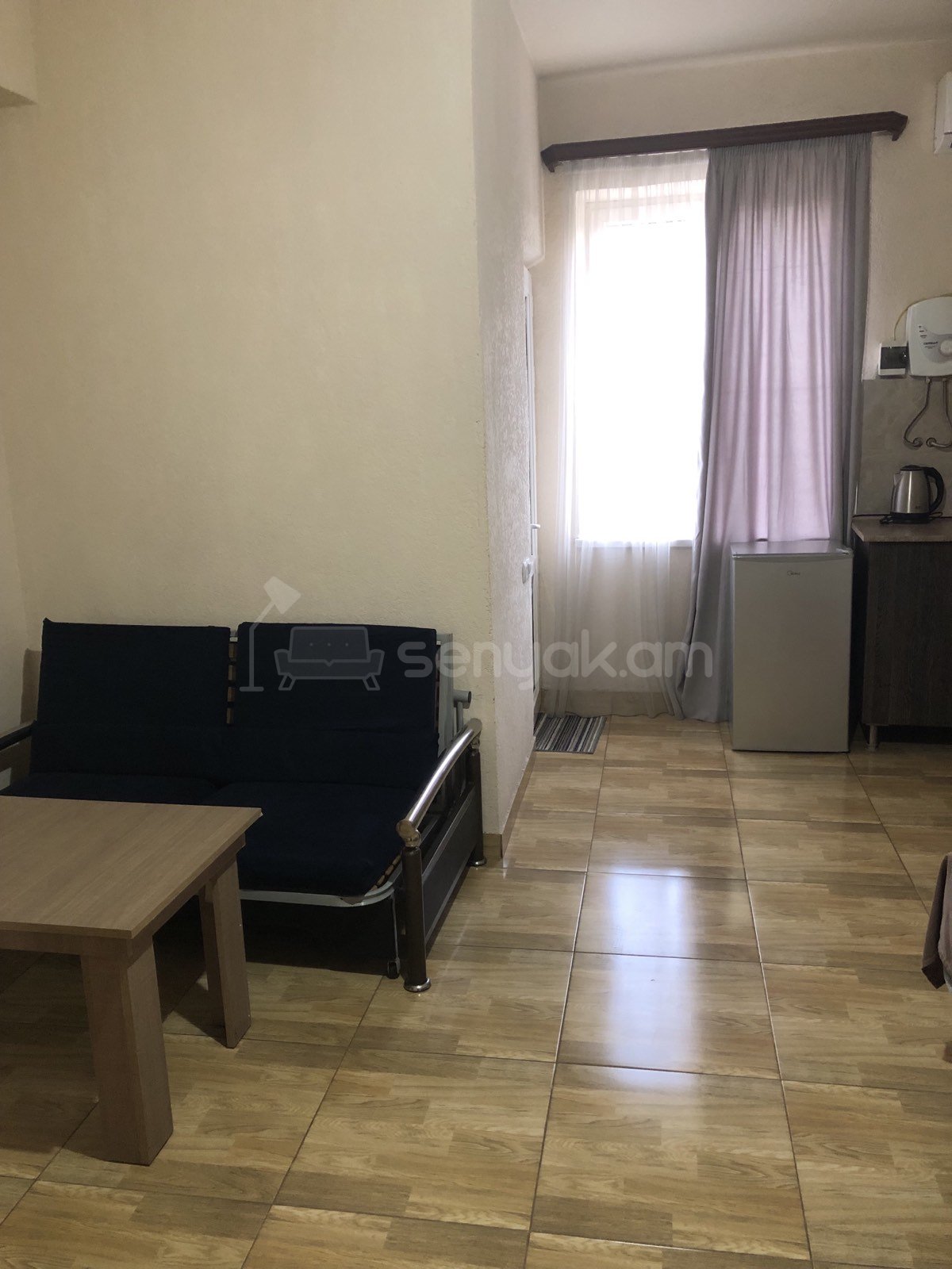 1 Սենյականոց Բնակարան Նորակառույցում, 30քմ, 2/3 հարկ, Կապիտալ Վերանորոգված