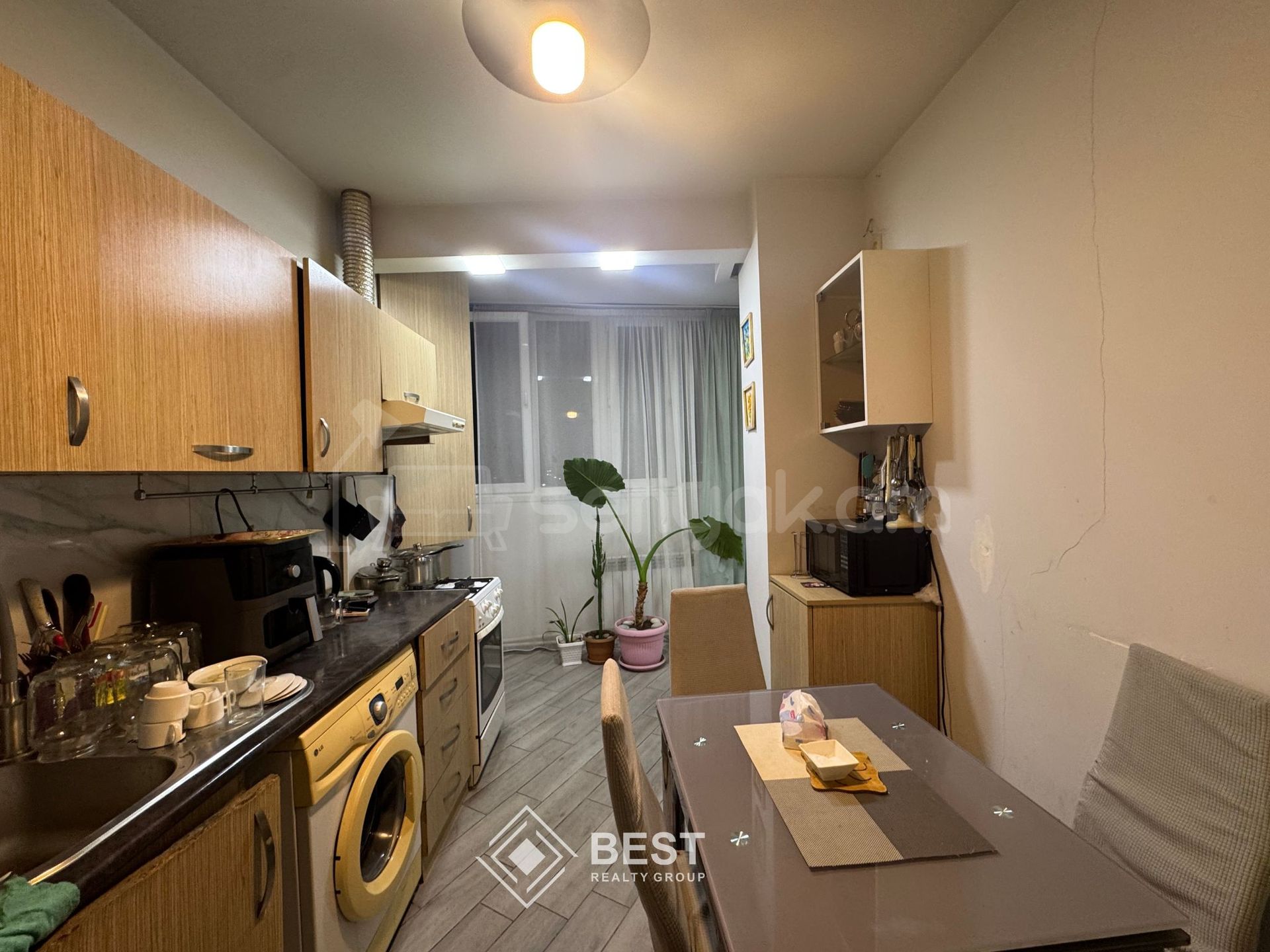 4 Սենյականոց Բնակարան, 80քմ, 16/16 հարկ, Կապիտալ Վերանորոգված