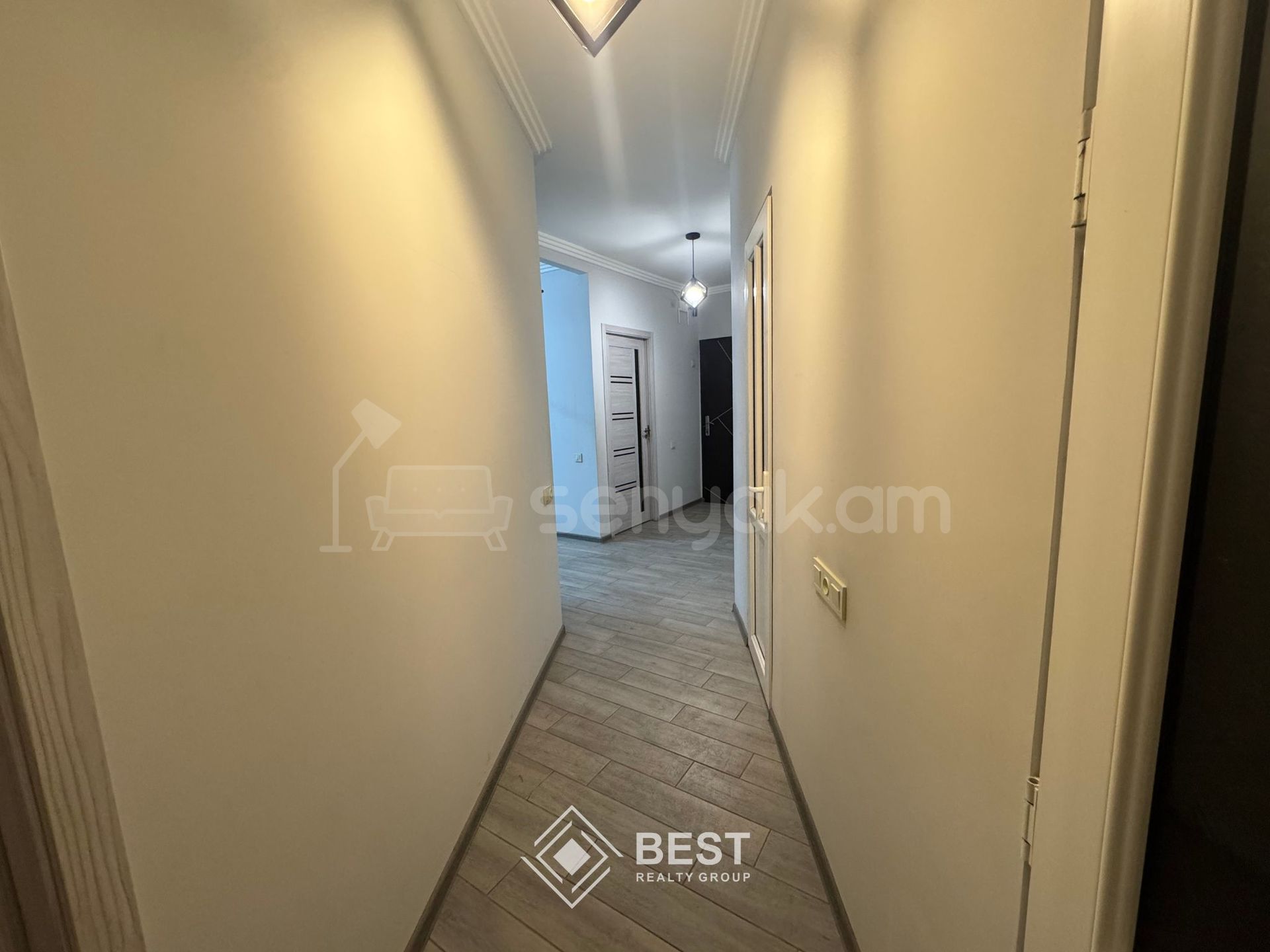 4 Սենյականոց Բնակարան, 80քմ, 16/16 հարկ, Կապիտալ Վերանորոգված