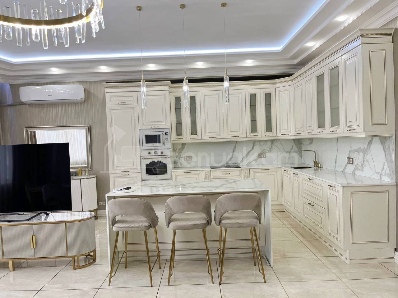 3 Սենյականոց Բնակարան Նորակառույցում, 130քմ, 11/13 հարկ, Դիզայներական Վերանորոգված, Կահավորված