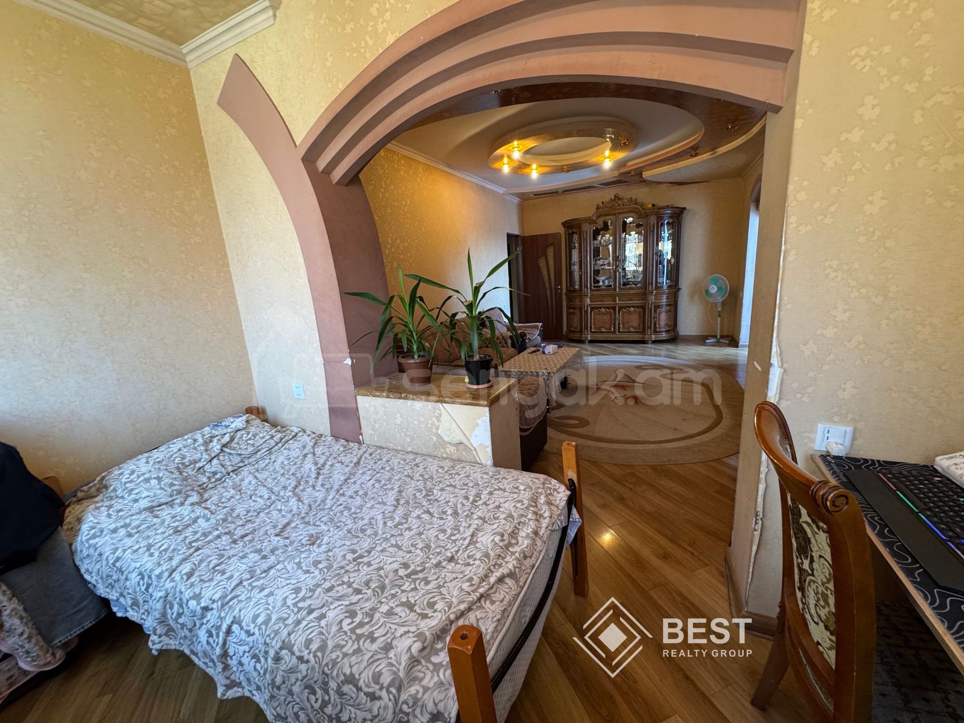 4 Սենյականոց Բնակարան, 100քմ, 8/11 հարկ, Կապիտալ Վերանորոգված