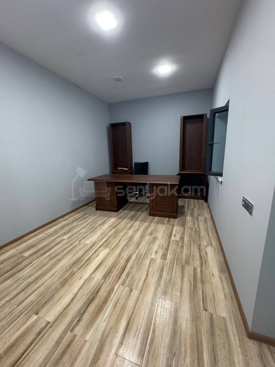 Նորակառույց Կոմերցիոն Տարածք, 1200քմ