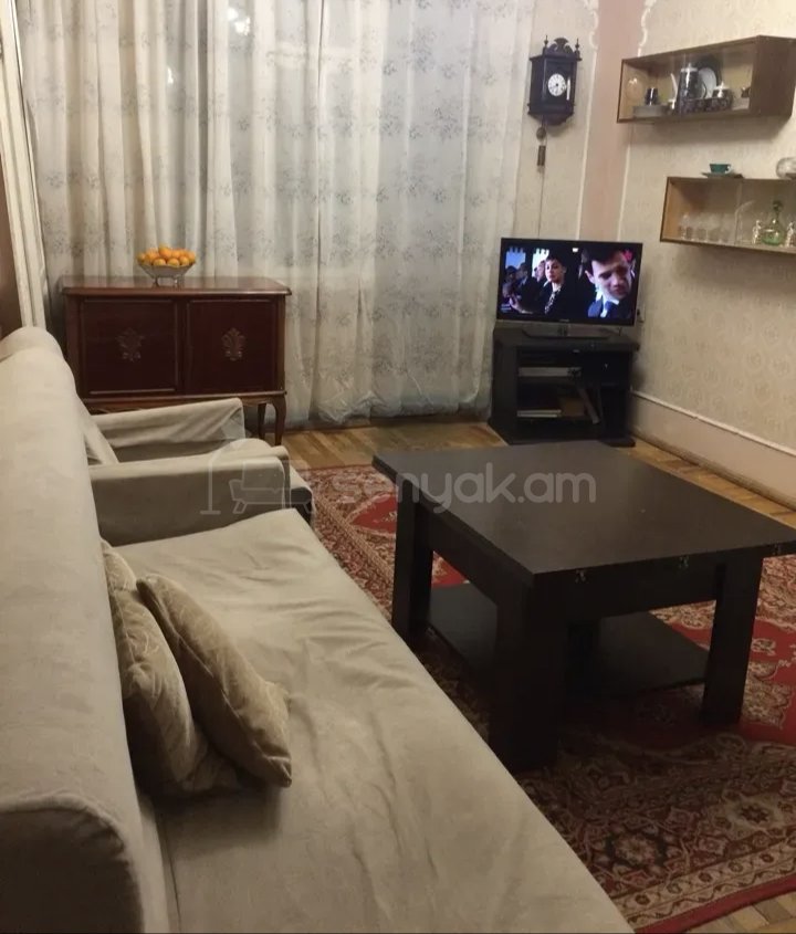 2 Սենյականոց Բնակարան Քարե Շենքում, 50քմ, 1/9 հարկ, Կապիտալ Վերանորոգված, Կահավորված, Արևկող