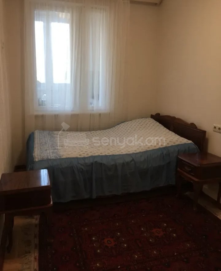 2 Սենյականոց Բնակարան Քարե Շենքում, 50քմ, 1/9 հարկ, Կապիտալ Վերանորոգված, Կահավորված, Արևկող