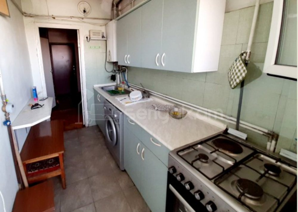 3 Սենյականոց Բնակարան, 72քմ, 8/12 հարկ, Նորմալ Վիճակում, Կահավորված, Արևկող