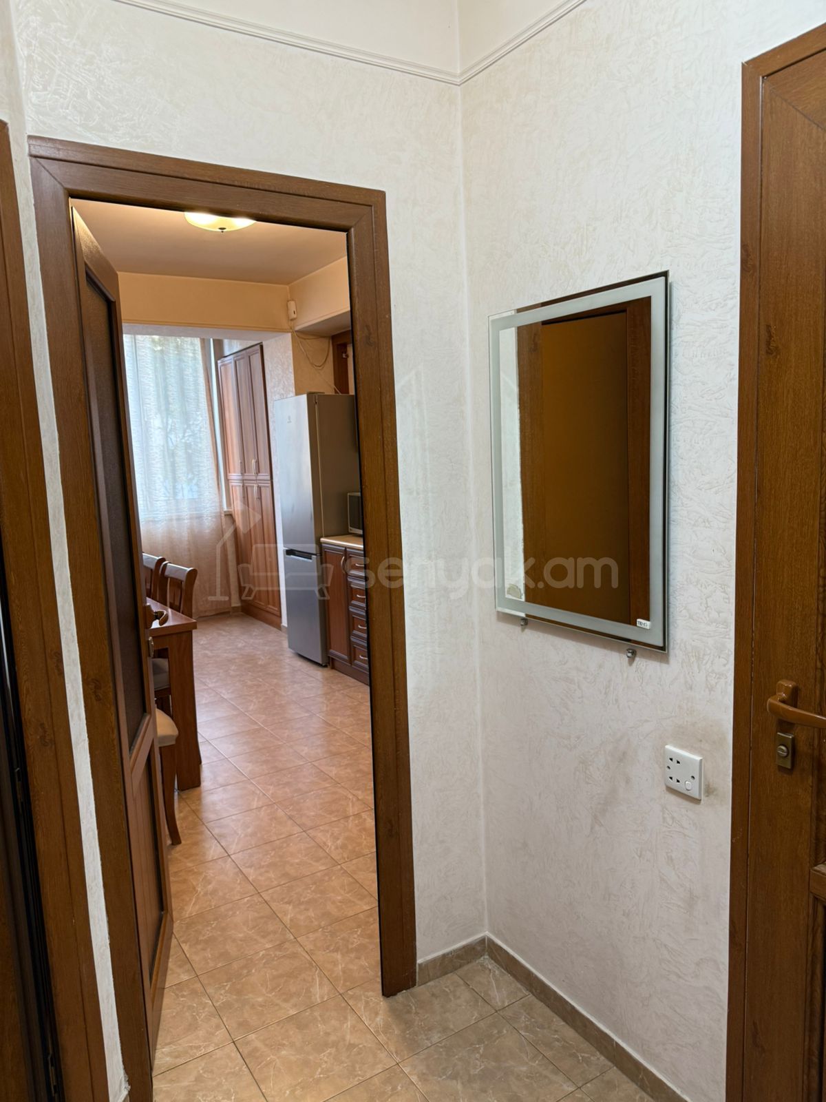 1 Սենյականոց Բնակարան, 45քմ, 3/9 հարկ, Դիզայներական Վերանորոգված, Կահավորված