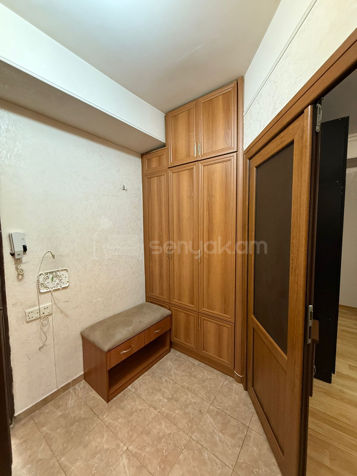 1 Սենյականոց Բնակարան, 45քմ, 3/9 հարկ, Դիզայներական Վերանորոգված, Կահավորված