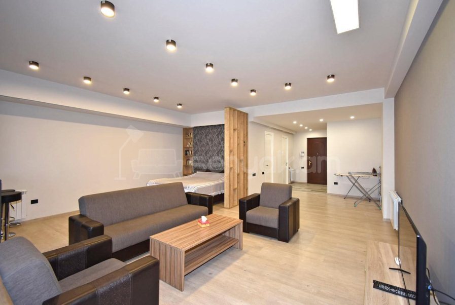 1 Սենյականոց Բնակարան Նորակառույցում, 70քմ, 3/10 հարկ, Դիզայներական Վերանորոգված, Կահավորված, Արևկող