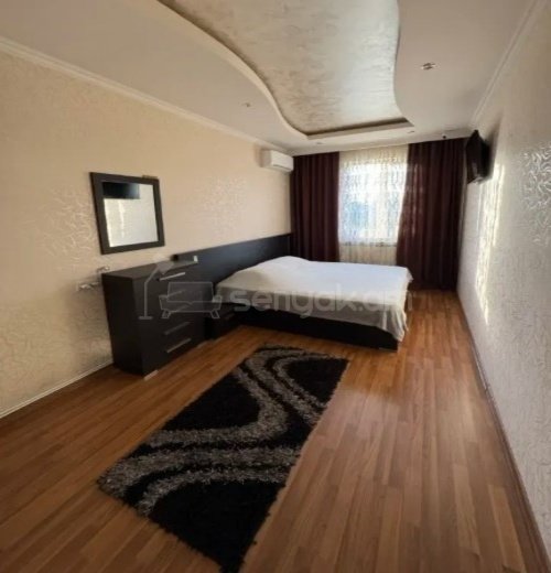 4 Սենյականոց Բնակարան Քարե Շենքում, 90քմ, 4/5 հարկ, Կապիտալ Վերանորոգված, Կահավորված, Արևկող