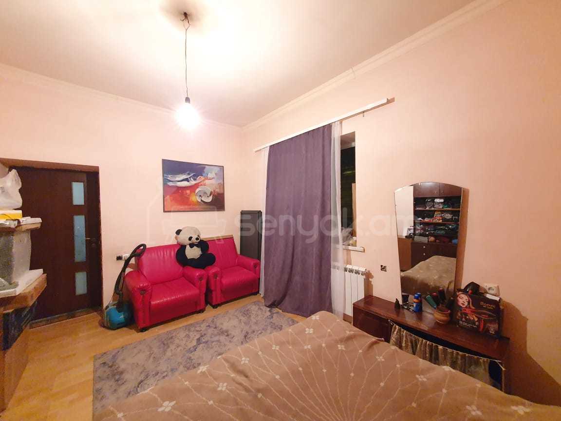 4 Սենյականոց Սեփական Տուն, 190քմ, Նորմալ Վիճակում, Կահավորված