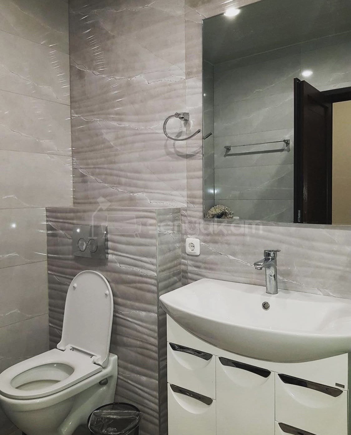 3 Սենյականոց Բնակարան Նորակառույցում, 70քմ, 10/16 հարկ, Կապիտալ Վերանորոգված, Կահավորված