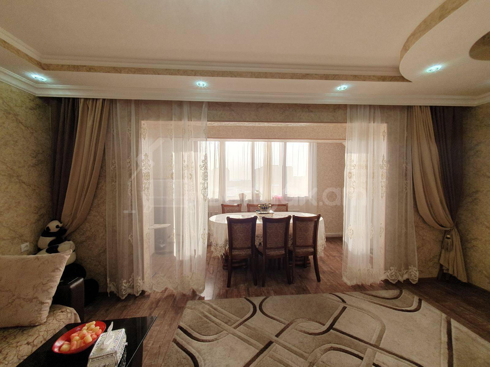 2 Սենյականոց Բնակարան, 60քմ, 3/9 հարկ, Դիզայներական Վերանորոգված, Կահավորված, Արևկող