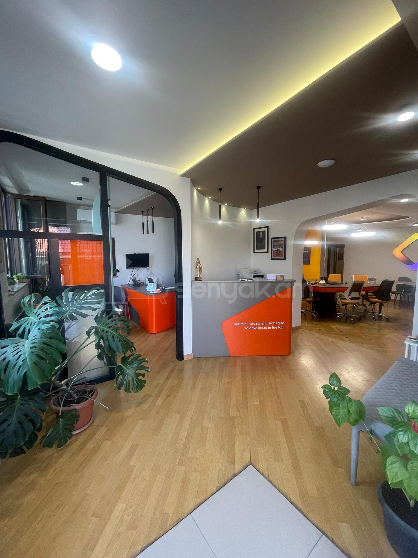 Օֆիսային Տարածք, 200քմ, Կապիտալ Վերանորոգված