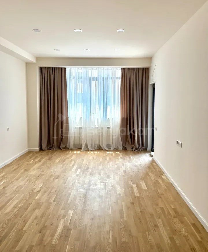 2 Սենյականոց Բնակարան Նորակառույցում, 67քմ, 10/12 հարկ, Կապիտալ Վերանորոգված