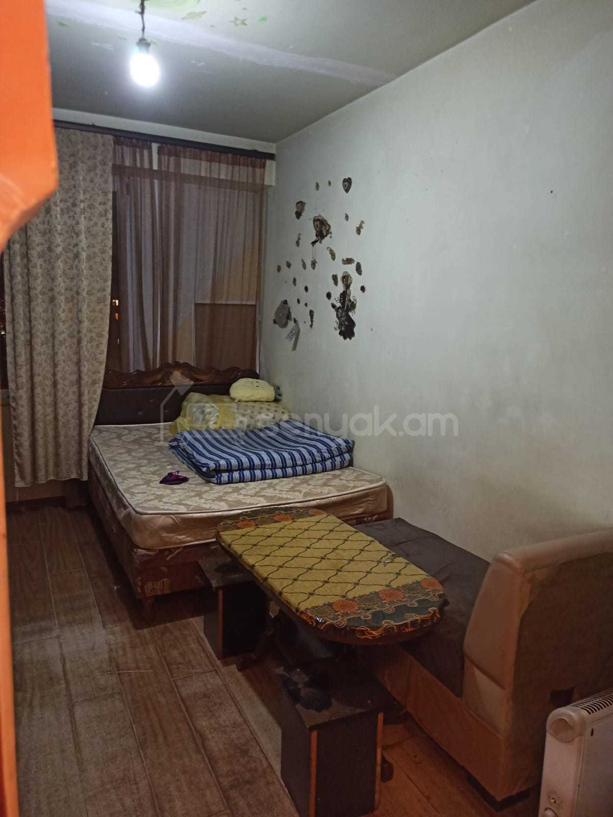1 Սենյականոց Բնակարան Քարե Շենքում, 18քմ, 3/8 հարկ, Կոսմետիկ Վերանորոգված, Կահավորված, Արևկող