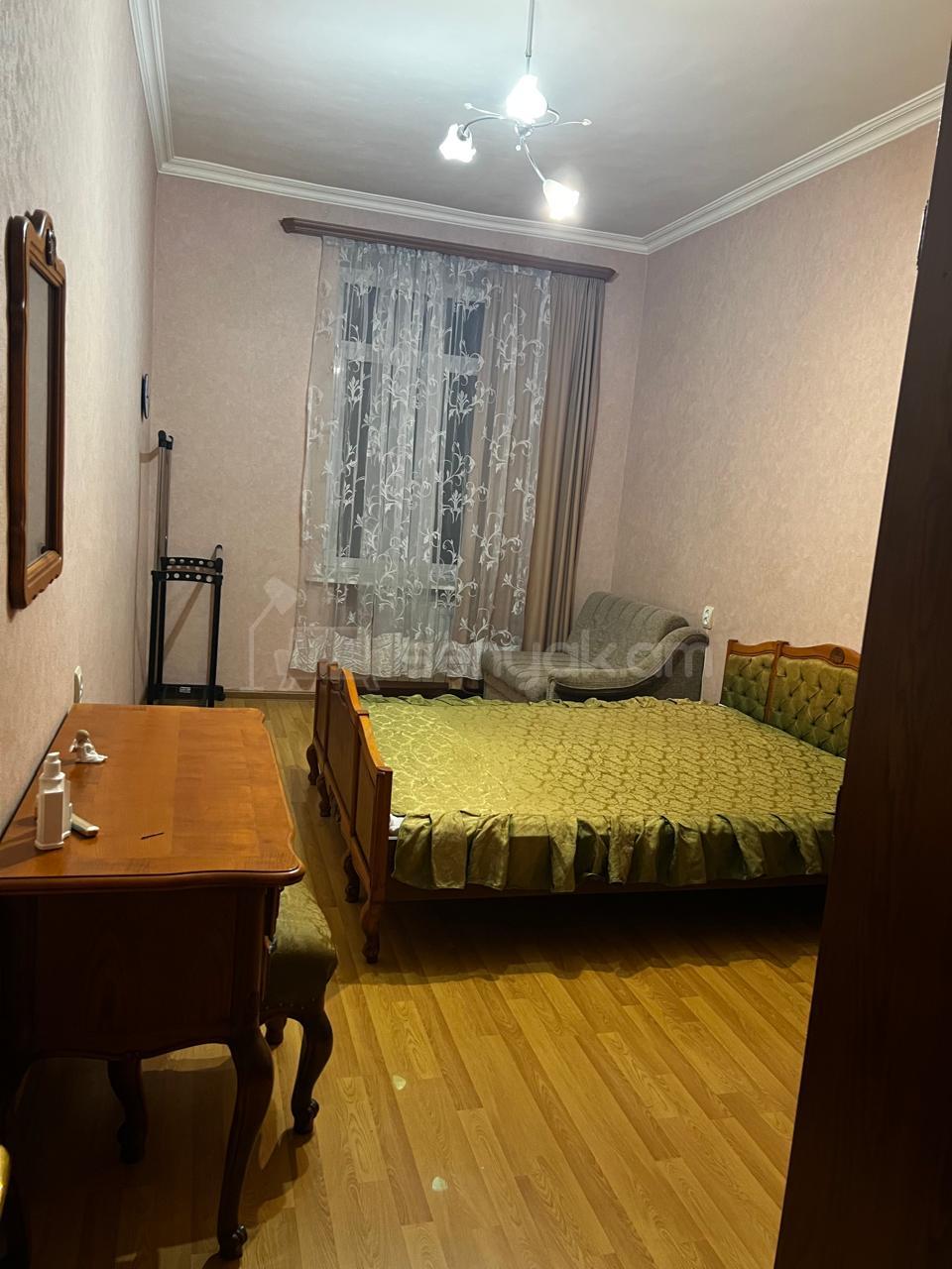 3 Սենյականոց Բնակարան Քարե Շենքում, 71քմ, 4/5 հարկ, Կոսմետիկ Վերանորոգված, Կահավորված, Արևկող