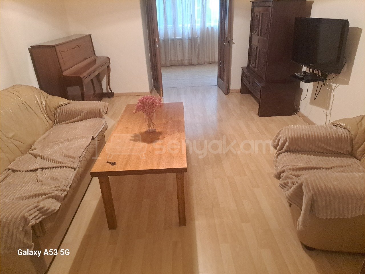 3 Սենյականոց Բնակարան Քարե Շենքում, 71քմ, 4/5 հարկ, Կոսմետիկ Վերանորոգված, Կահավորված, Արևկող