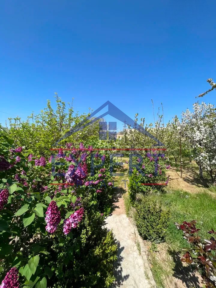 3 Սենյականոց Սեփական Տուն, 125քմ, Նորմալ Վիճակում, Կահավորված, Ավտոտնակով