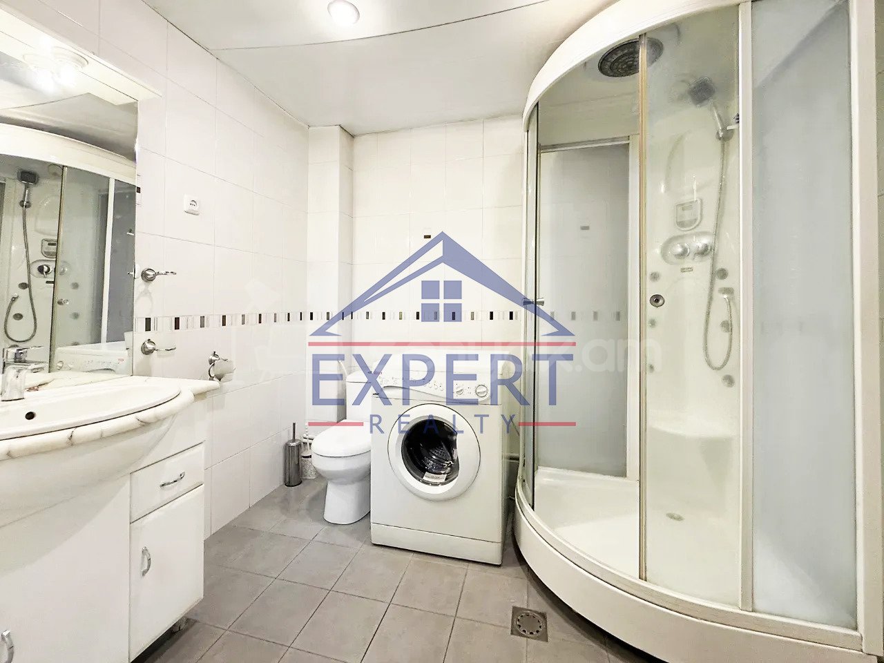 3 Սենյականոց Բնակարան Քարե Շենքում, 96քմ, 7/9 հարկ, Կապիտալ Վերանորոգված, Կահավորված, Արևկող