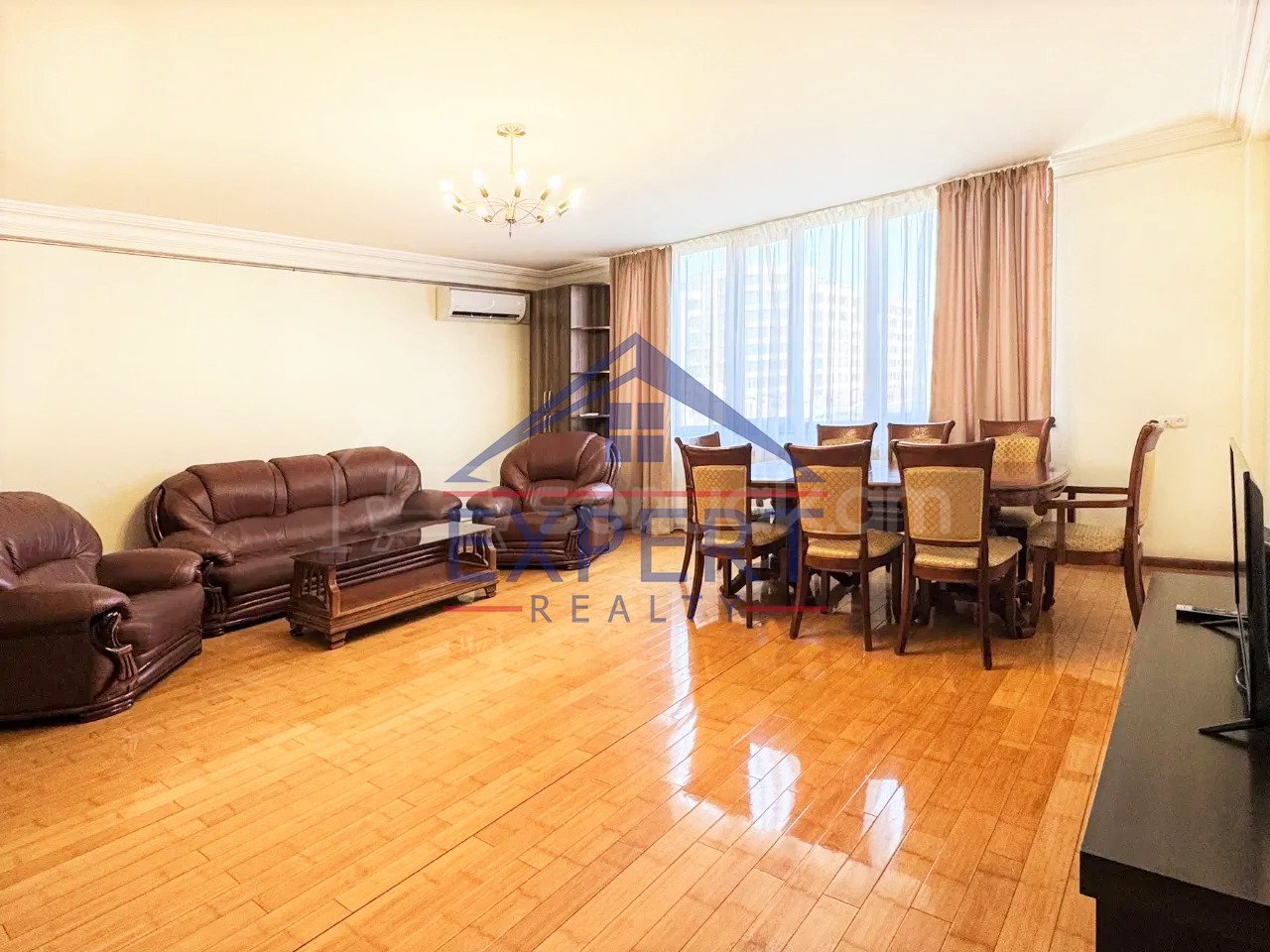 3 Սենյականոց Բնակարան Քարե Շենքում, 96քմ, 7/9 հարկ, Կապիտալ Վերանորոգված, Կահավորված, Արևկող