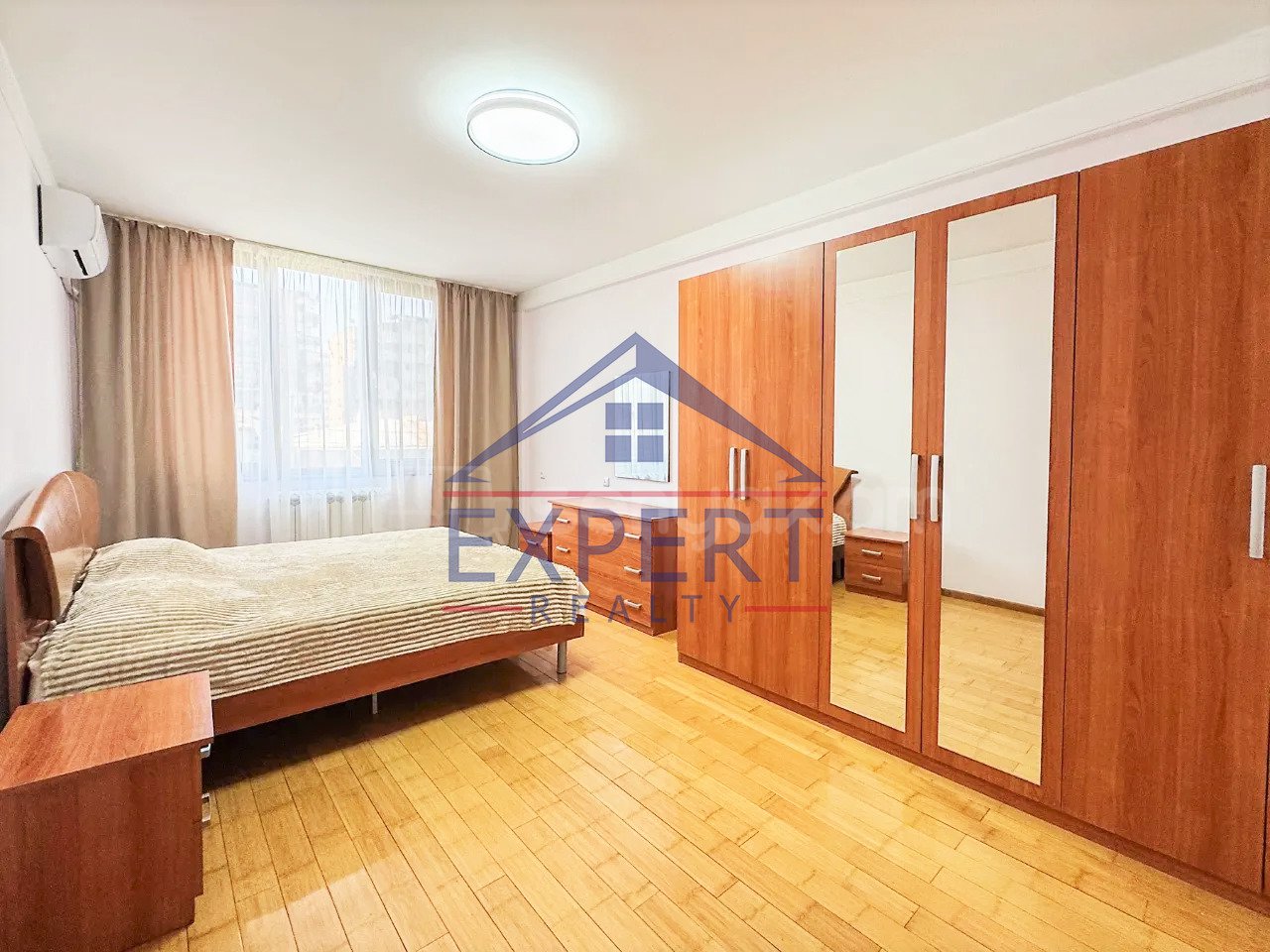 3 Սենյականոց Բնակարան Քարե Շենքում, 96քմ, 7/9 հարկ, Կապիտալ Վերանորոգված, Կահավորված, Արևկող