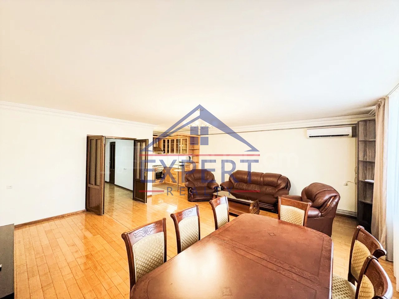 3 Սենյականոց Բնակարան Քարե Շենքում, 96քմ, 7/9 հարկ, Կապիտալ Վերանորոգված, Կահավորված, Արևկող