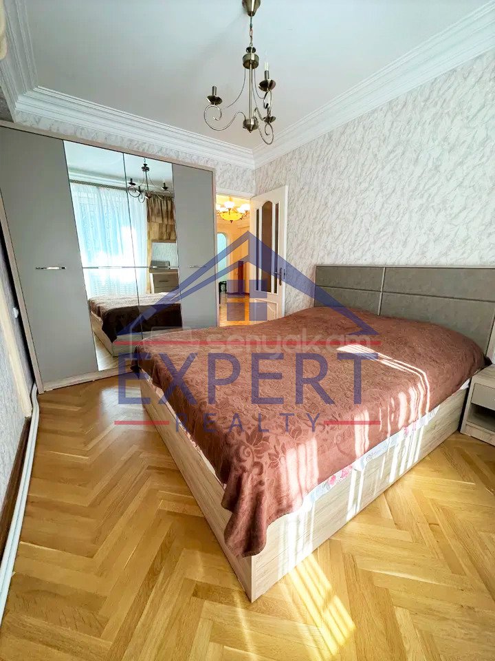 3 Սենյականոց Բնակարան, 115քմ, 3/9 հարկ, Կապիտալ Վերանորոգված, Կահավորված, Արևկող