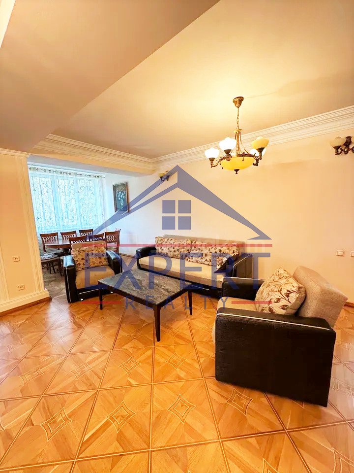 3 Սենյականոց Բնակարան, 115քմ, 3/9 հարկ, Կապիտալ Վերանորոգված, Կահավորված, Արևկող