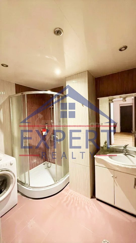 3 Սենյականոց Բնակարան, 90քմ, 7/9 հարկ, Կապիտալ Վերանորոգված, Կահավորված, Արևկող