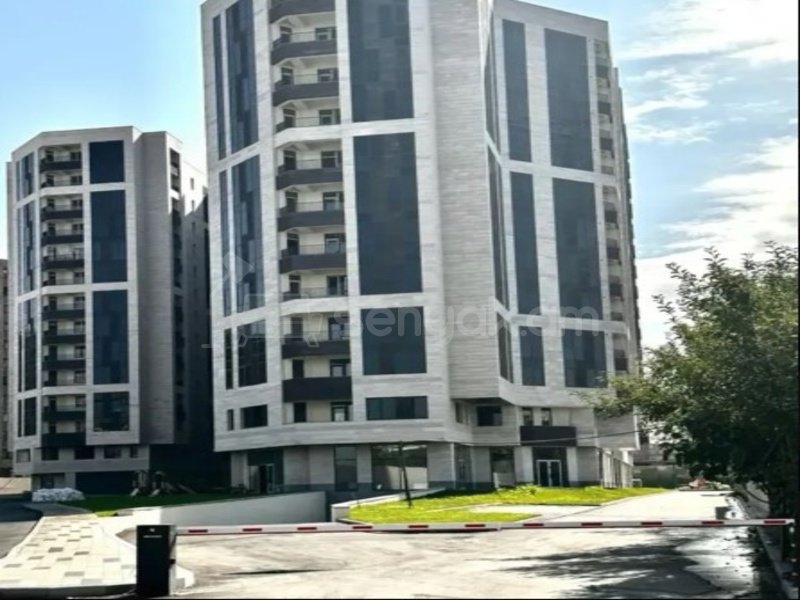 2 Սենյականոց Բնակարան Նորակառույցում, 80քմ, 13/14 հարկ, Զրոյական Վիճակում