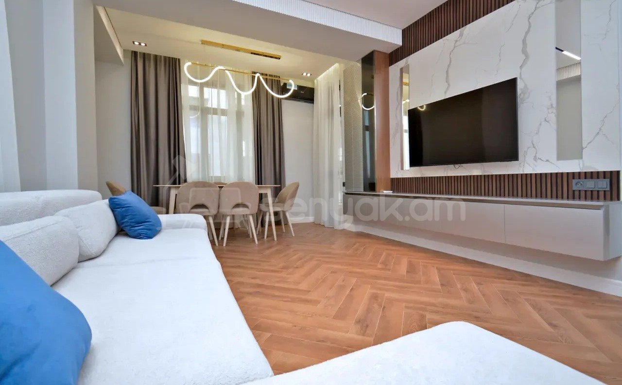 2 Սենյականոց Բնակարան Նորակառույցում, 61քմ, 10/18 հարկ, Դիզայներական Վերանորոգված