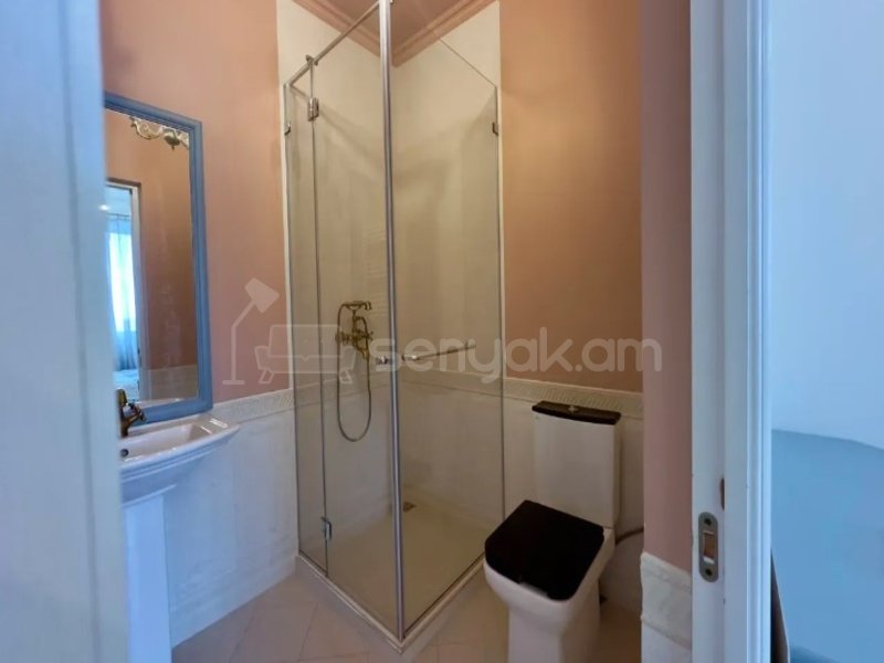 4 Սենյականոց Բնակարան Նորակառույցում, 122քմ, 11/14 հարկ, Կապիտալ Վերանորոգված