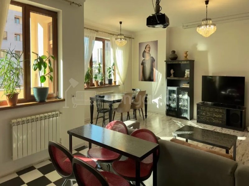 4 Սենյականոց Բնակարան Նորակառույցում, 122քմ, 11/14 հարկ, Կապիտալ Վերանորոգված