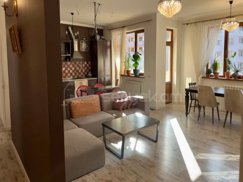 4 Սենյականոց Բնակարան Նորակառույցում, 122քմ, 11/14 հարկ, Կապիտալ Վերանորոգված