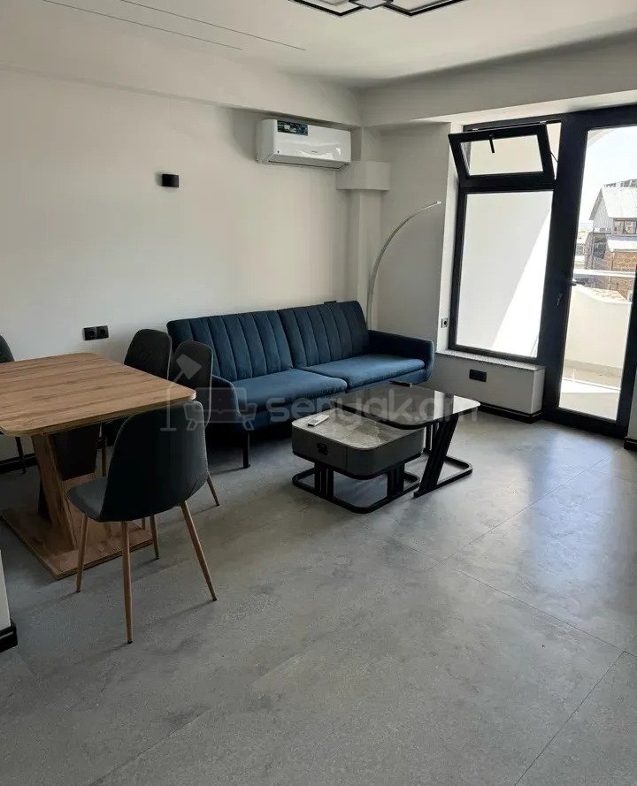 2 Սենյականոց Բնակարան, 41քմ, 2/14 հարկ, Կապիտալ Վերանորոգված