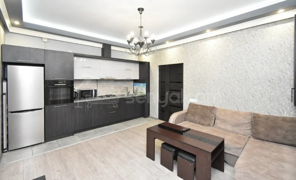 2 Սենյականոց Բնակարան Քարե Շենքում, 45քմ, 2/5 հարկ, Կապիտալ Վերանորոգված