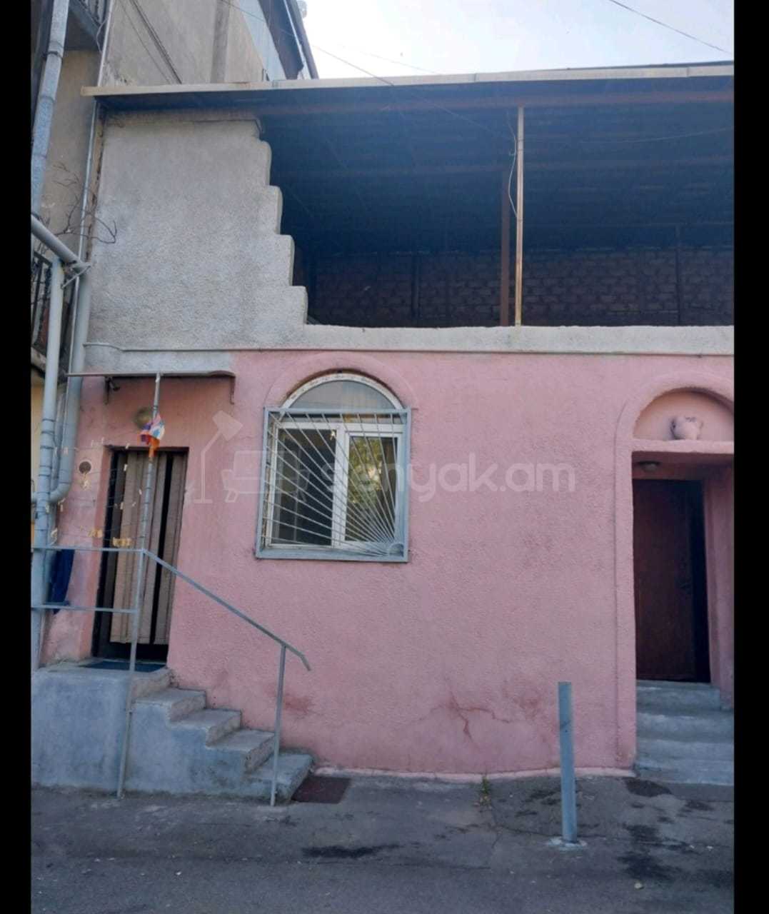 5 Սենյականոց Սեփական Տուն, 200քմ, Կոսմետիկ Վերանորոգված