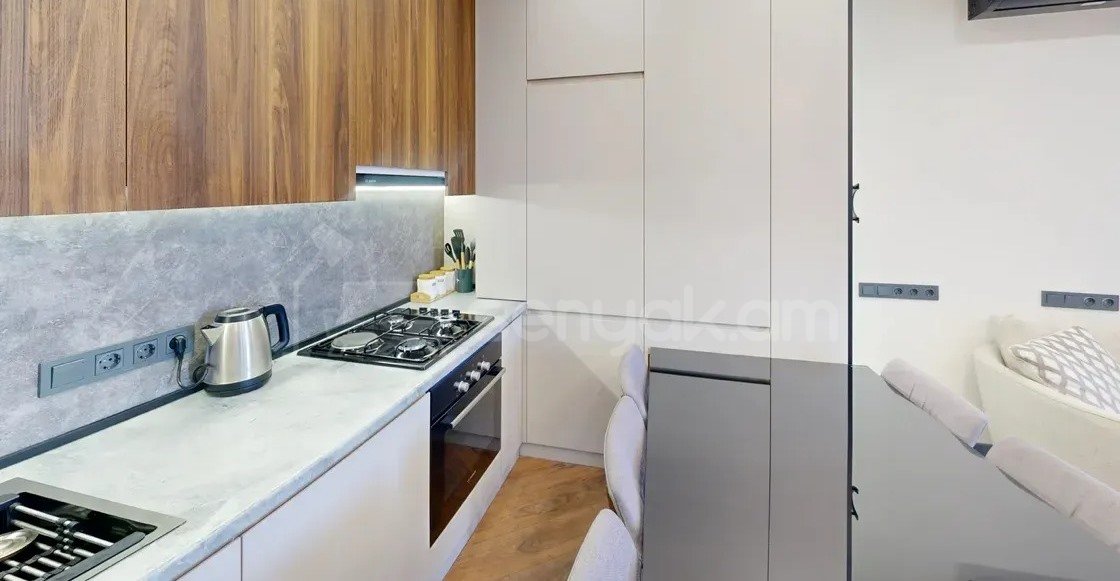 3 Սենյականոց Բնակարան Նորակառույցում, 86քմ, 5/6 հարկ, Դիզայներական Վերանորոգված