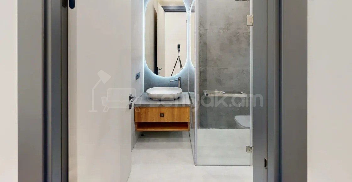 3 Սենյականոց Բնակարան Նորակառույցում, 86քմ, 5/6 հարկ, Դիզայներական Վերանորոգված