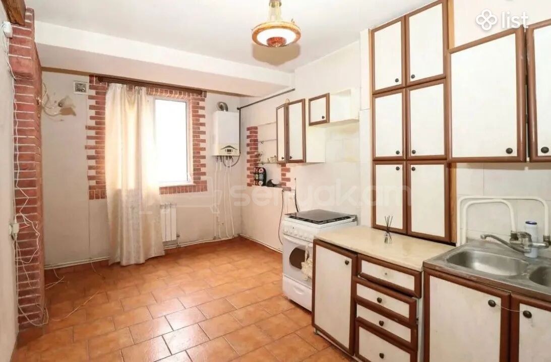 3 Սենյականոց Բնակարան, 78քմ, 3/12 հարկ, Կապիտալ Վերանորոգված