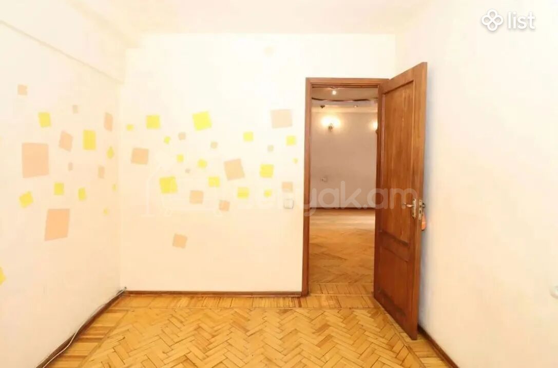 3 Սենյականոց Բնակարան, 78քմ, 3/12 հարկ, Կապիտալ Վերանորոգված