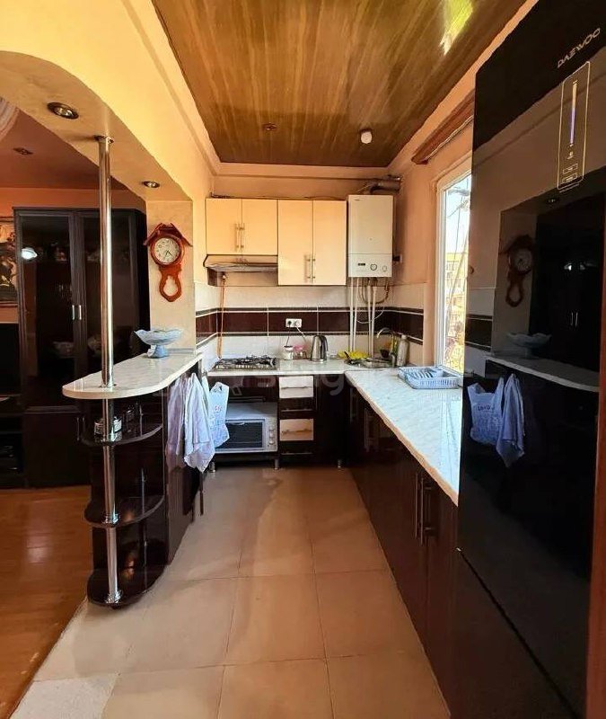 4 Սենյականոց Բնակարան, 92քմ, 8/9 հարկ, Կապիտալ Վերանորոգված