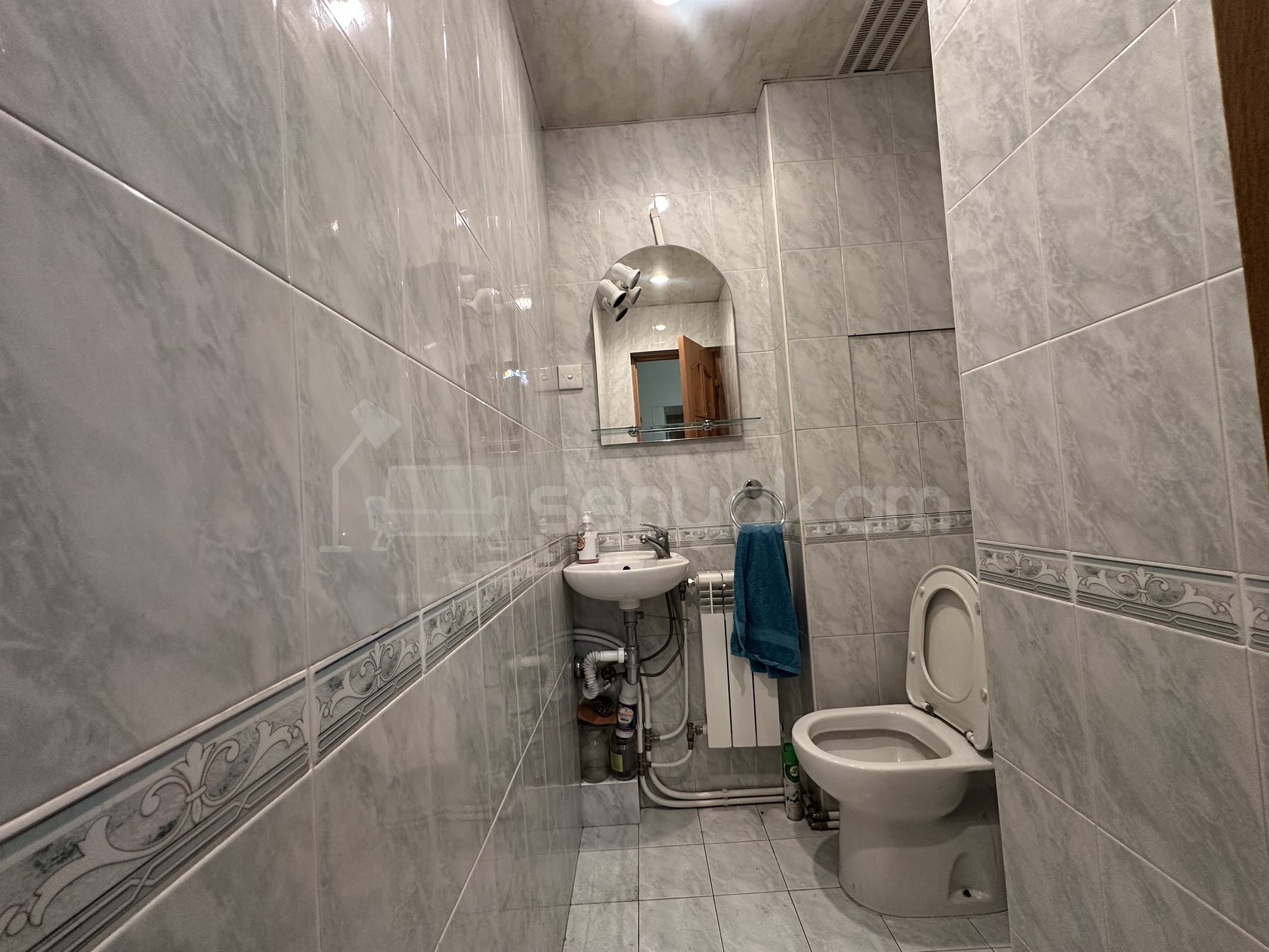 4 Սենյականոց Բնակարան Քարե Շենքում, 125քմ, 3/5 հարկ, Կապիտալ Վերանորոգված, Կահավորված, Արևկող