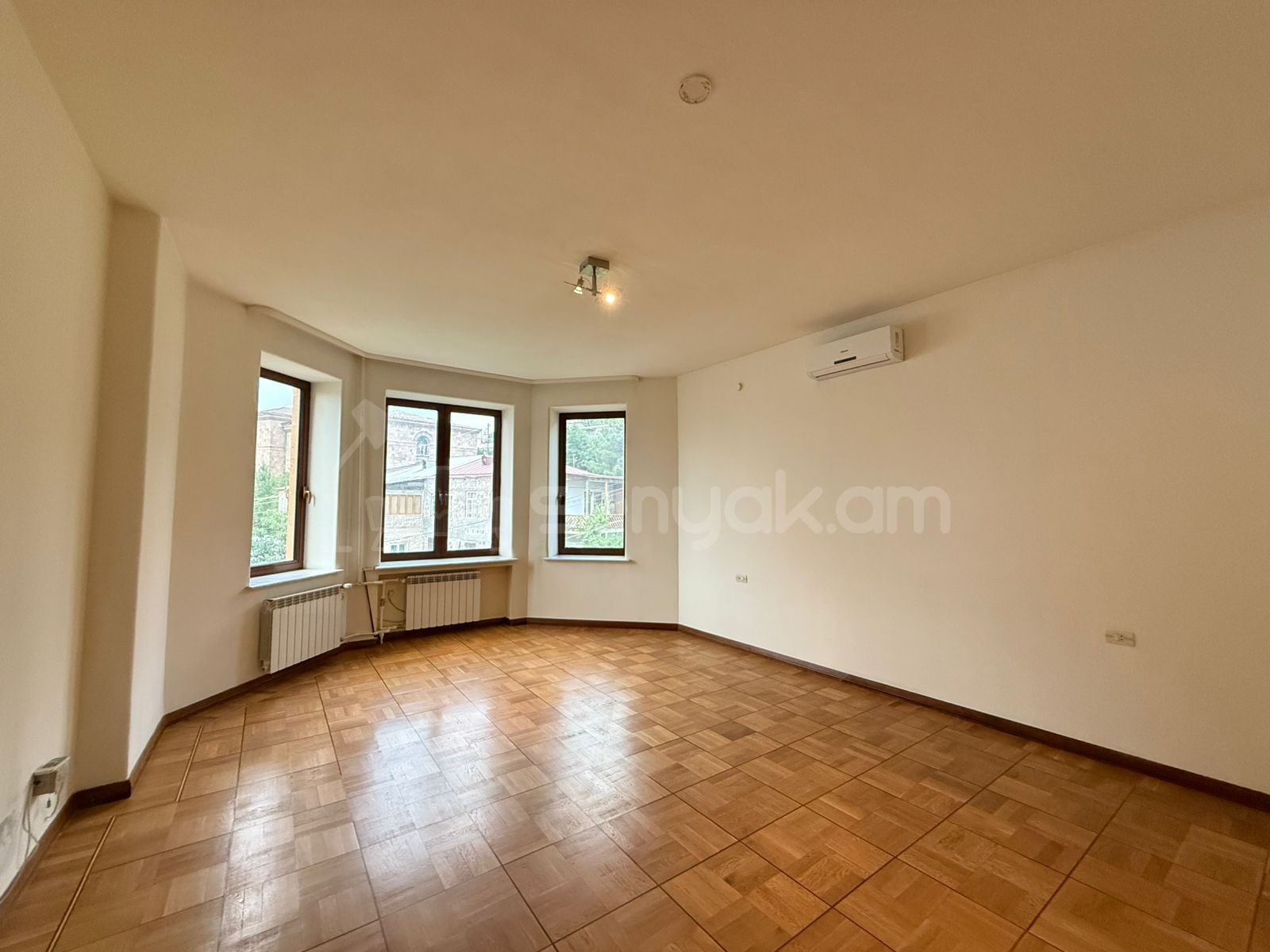 Օֆիսային Տարածք, 520քմ