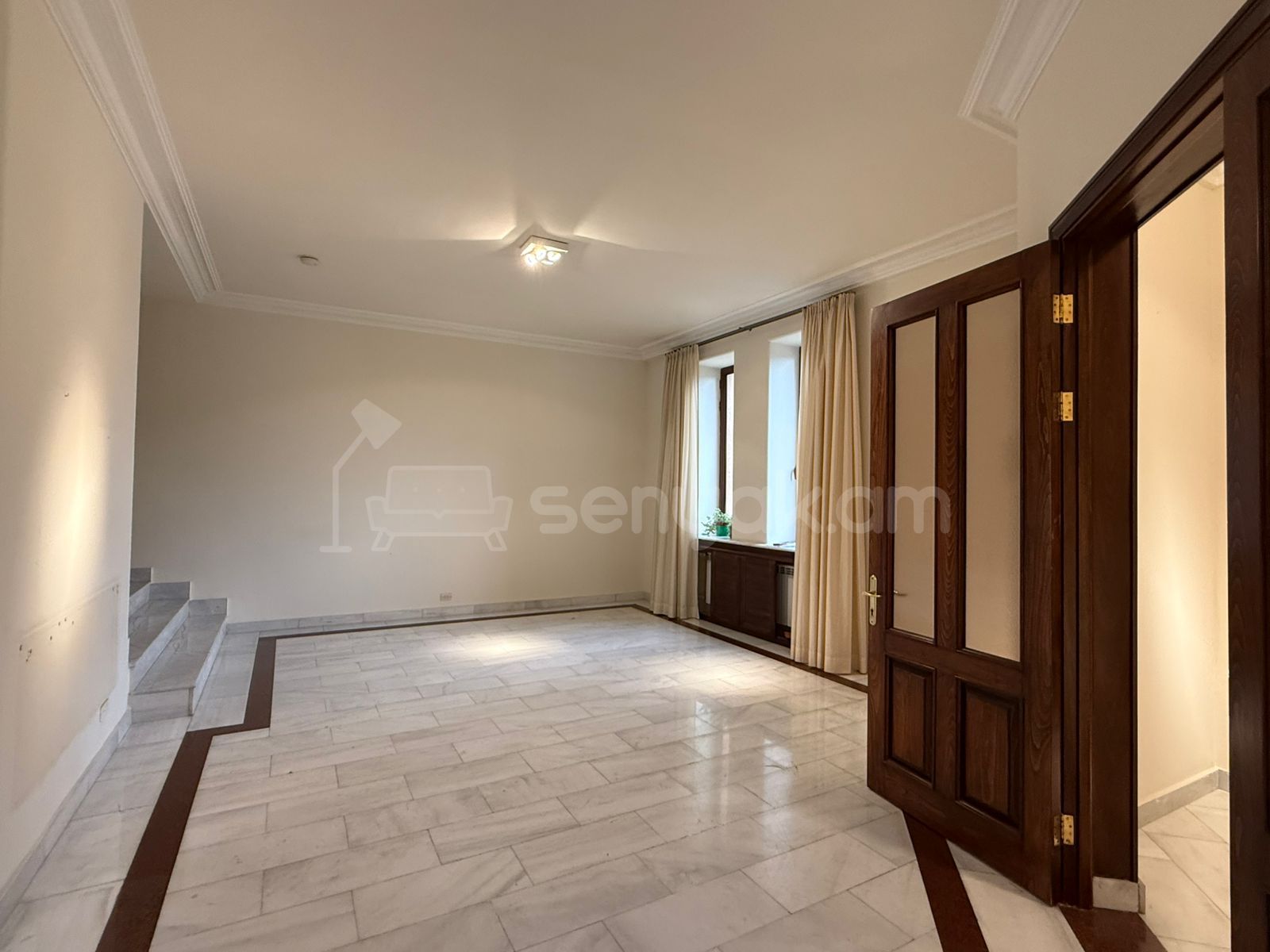 Օֆիսային Տարածք, 520քմ