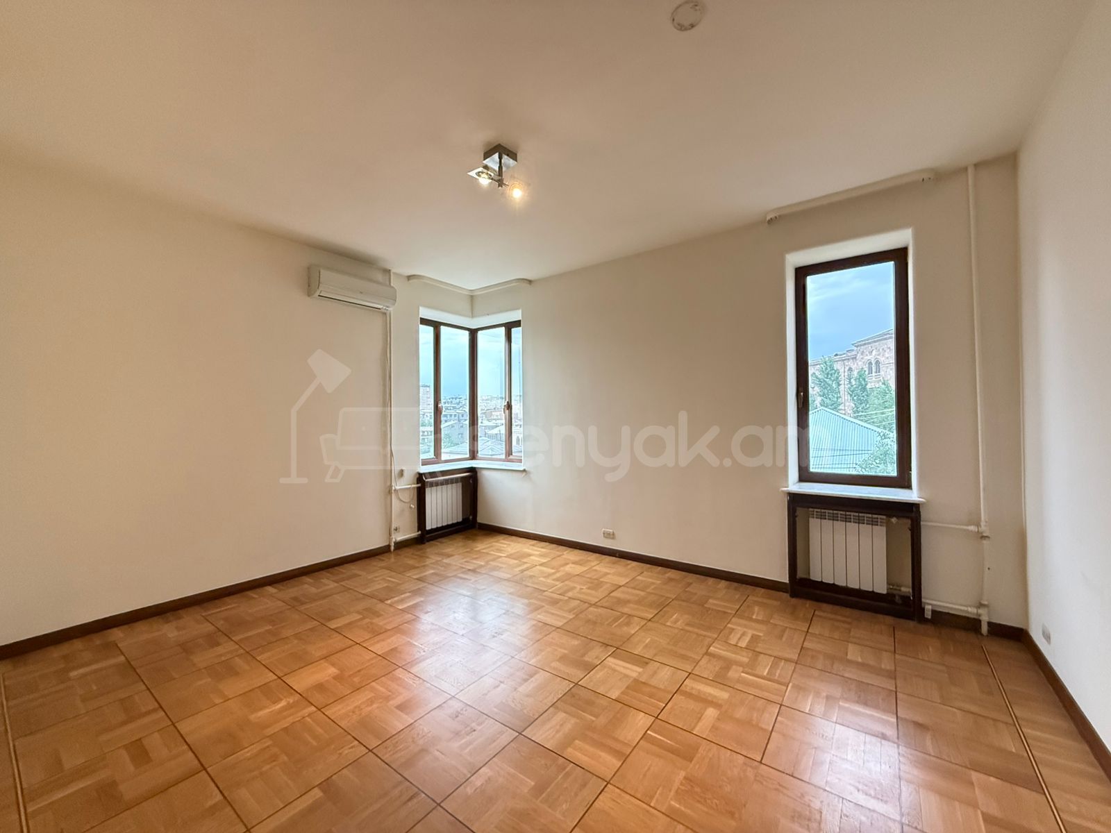 Օֆիսային Տարածք, 520քմ