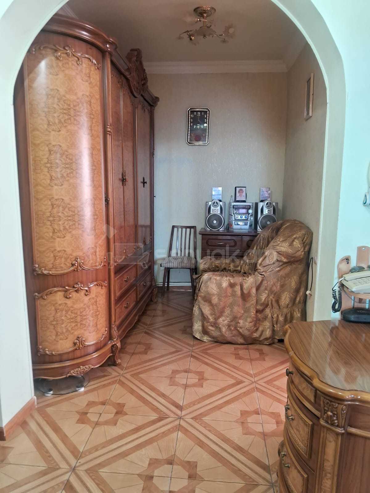 3 Սենյականոց Բնակարան, 65քմ, 9/9 հարկ, Նորմալ Վիճակում