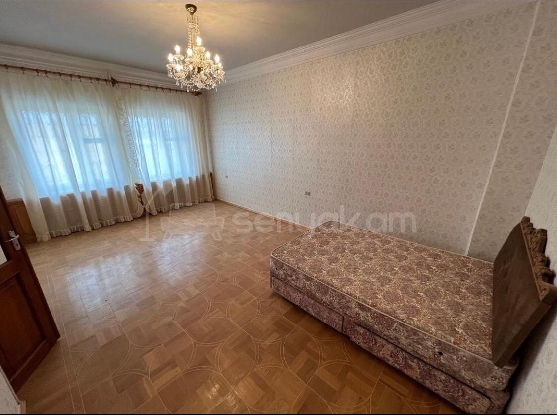 8 Սենյականոց Սեփական Տուն, 539քմ, Նորմալ Վիճակում, Ավտոտնակով