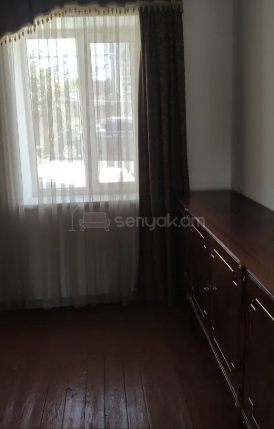 3 Սենյականոց Բնակարան, 77քմ, 3/5 հարկ, Նորմալ Վիճակում, Կահավորված, Արևկող