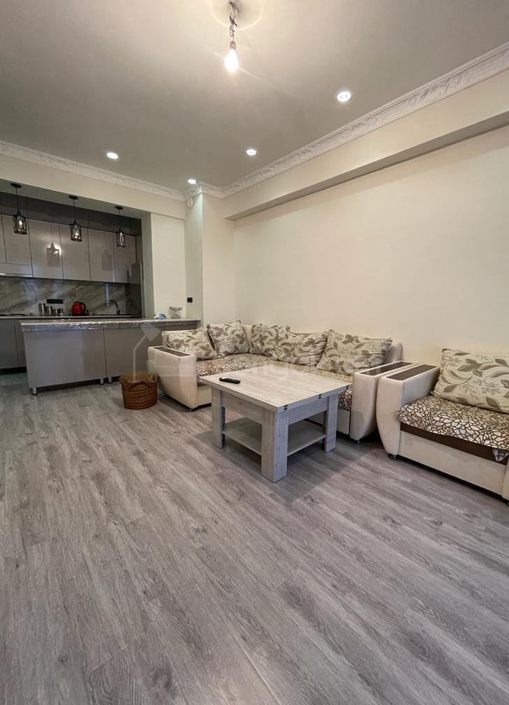 2 Սենյականոց Բնակարան Նորակառույցում, 70քմ, 3/16 հարկ, Կապիտալ Վերանորոգված